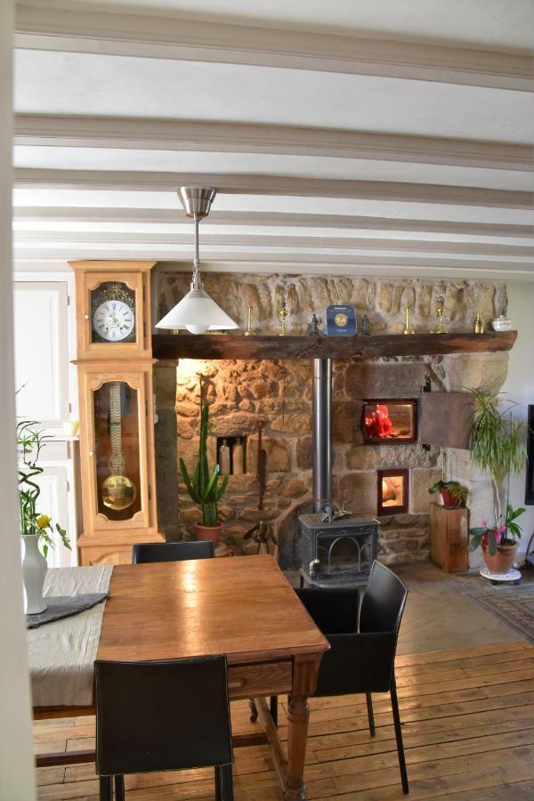 L'Embellie Bed & Breakfast Bertignat Eksteriør bilde