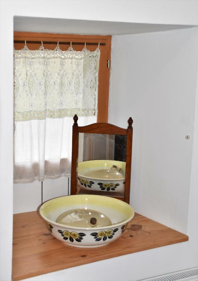 L'Embellie Bed & Breakfast Bertignat Eksteriør bilde